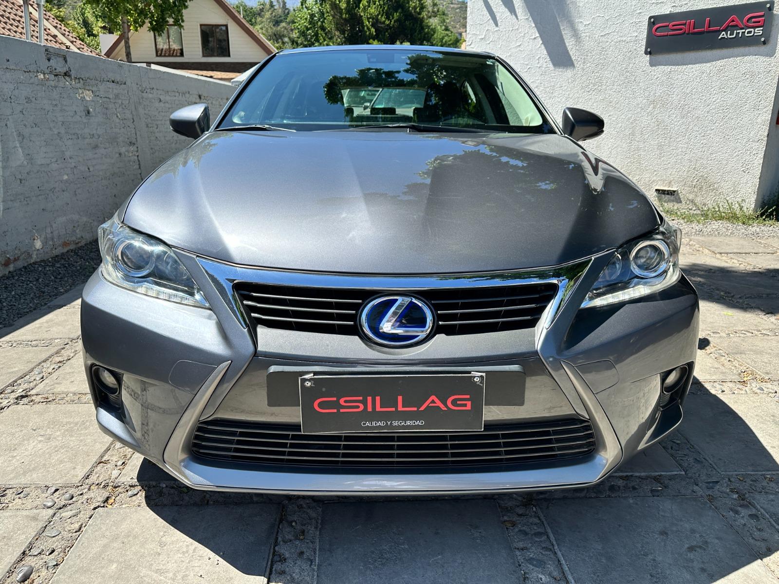 Lexus Ct200H — foto 3 de 15
