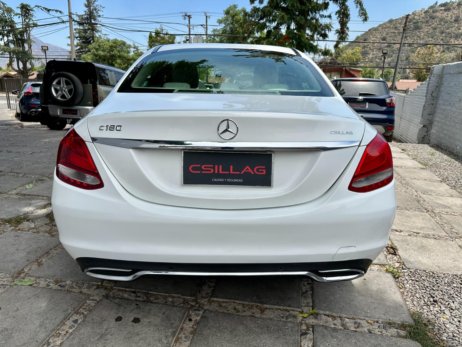 Mercedes-Benz C180 — foto 14 de 15