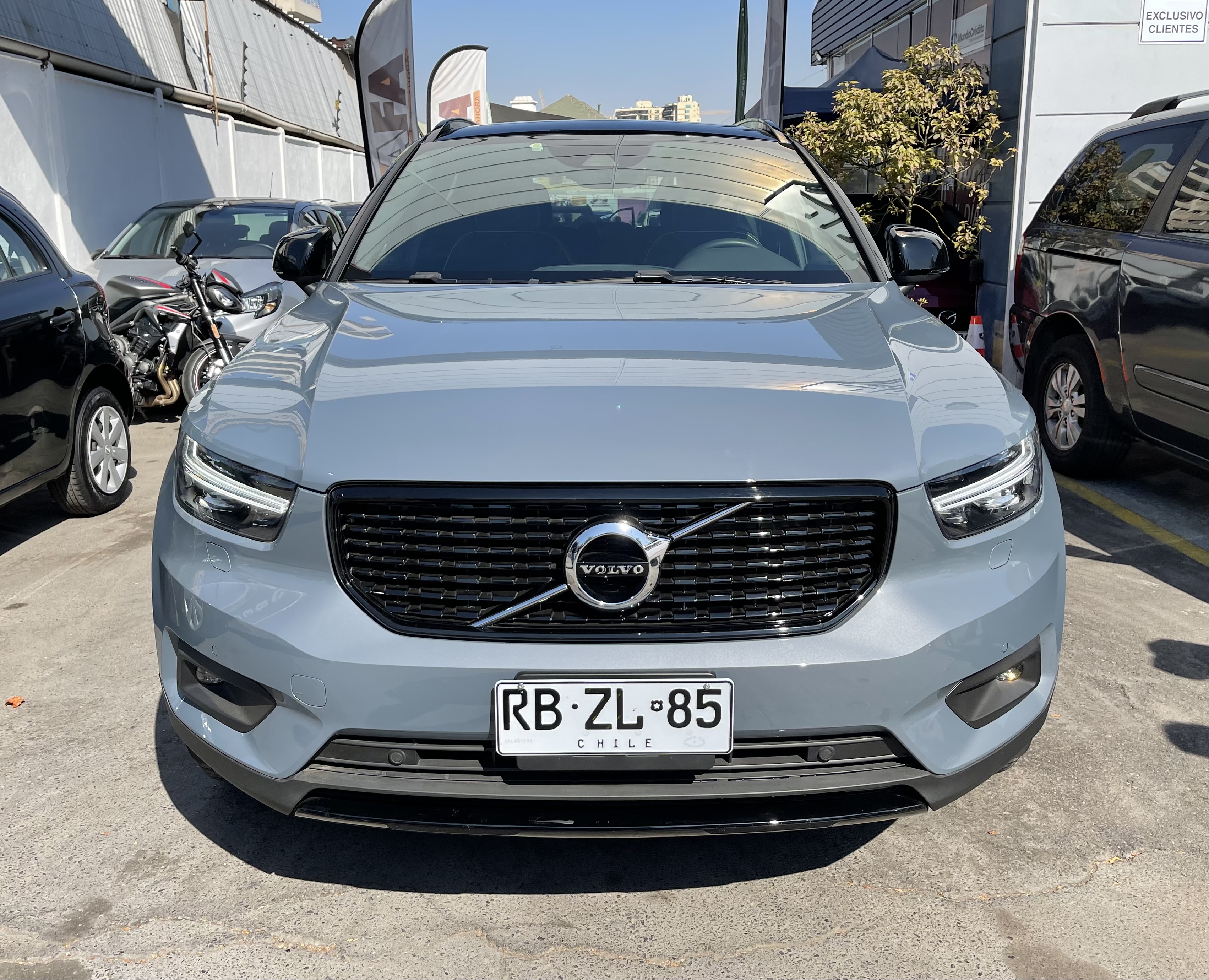 Volvo Xc40 — foto 2 de 12