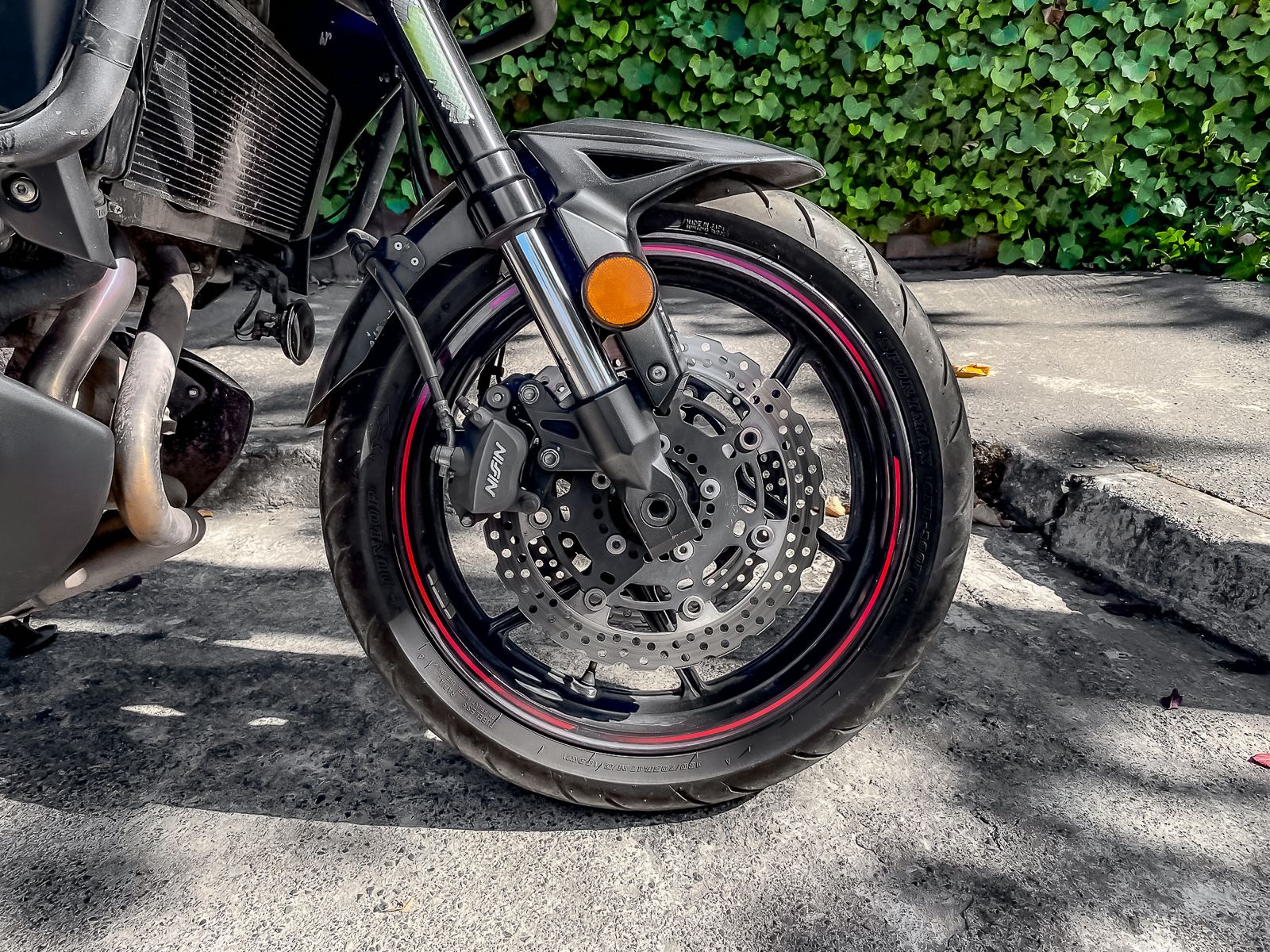 Kawasaki Versys 300X — foto 8 de 15