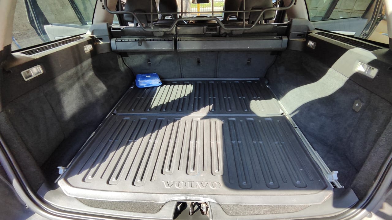 Volvo Xc70 — foto 15 de 19