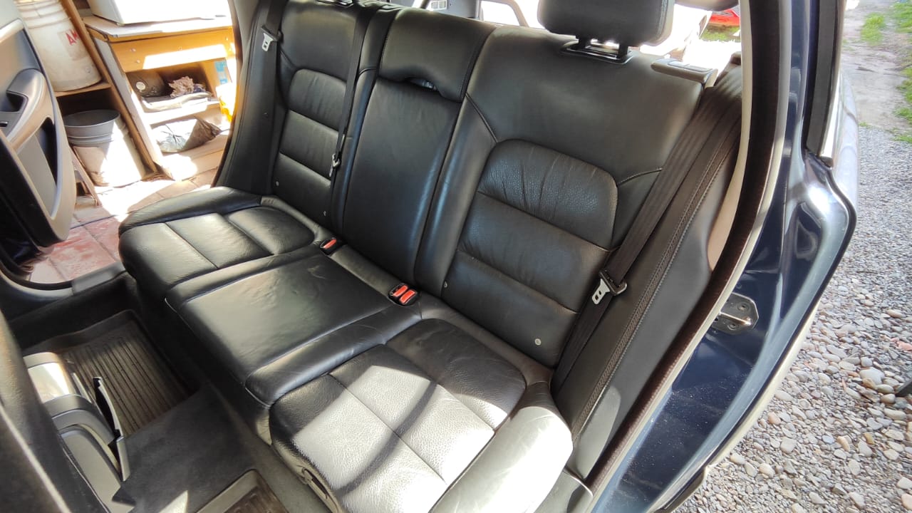 Volvo Xc70 — foto 17 de 19