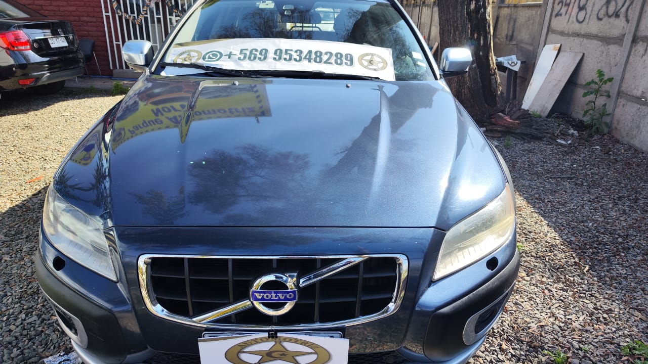 Volvo Xc70 — foto 2 de 19