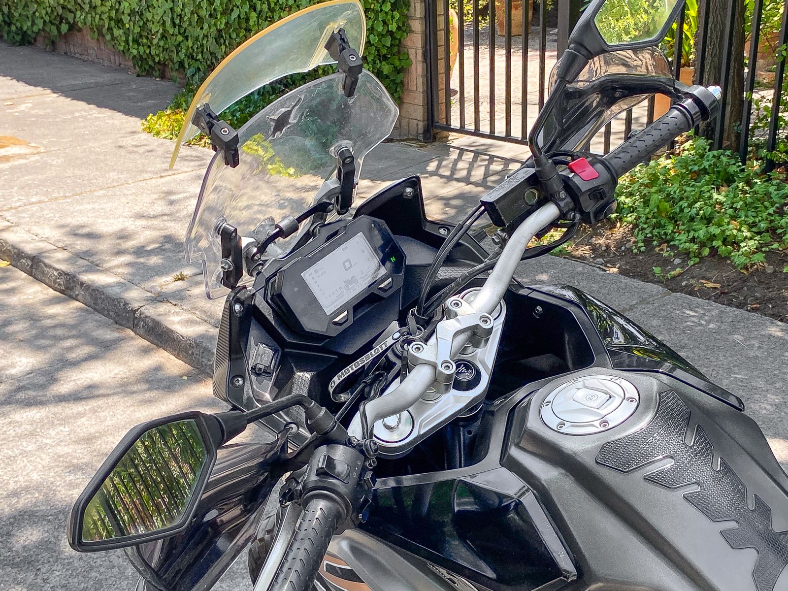 Voge 650 Ds — foto 11 de 14