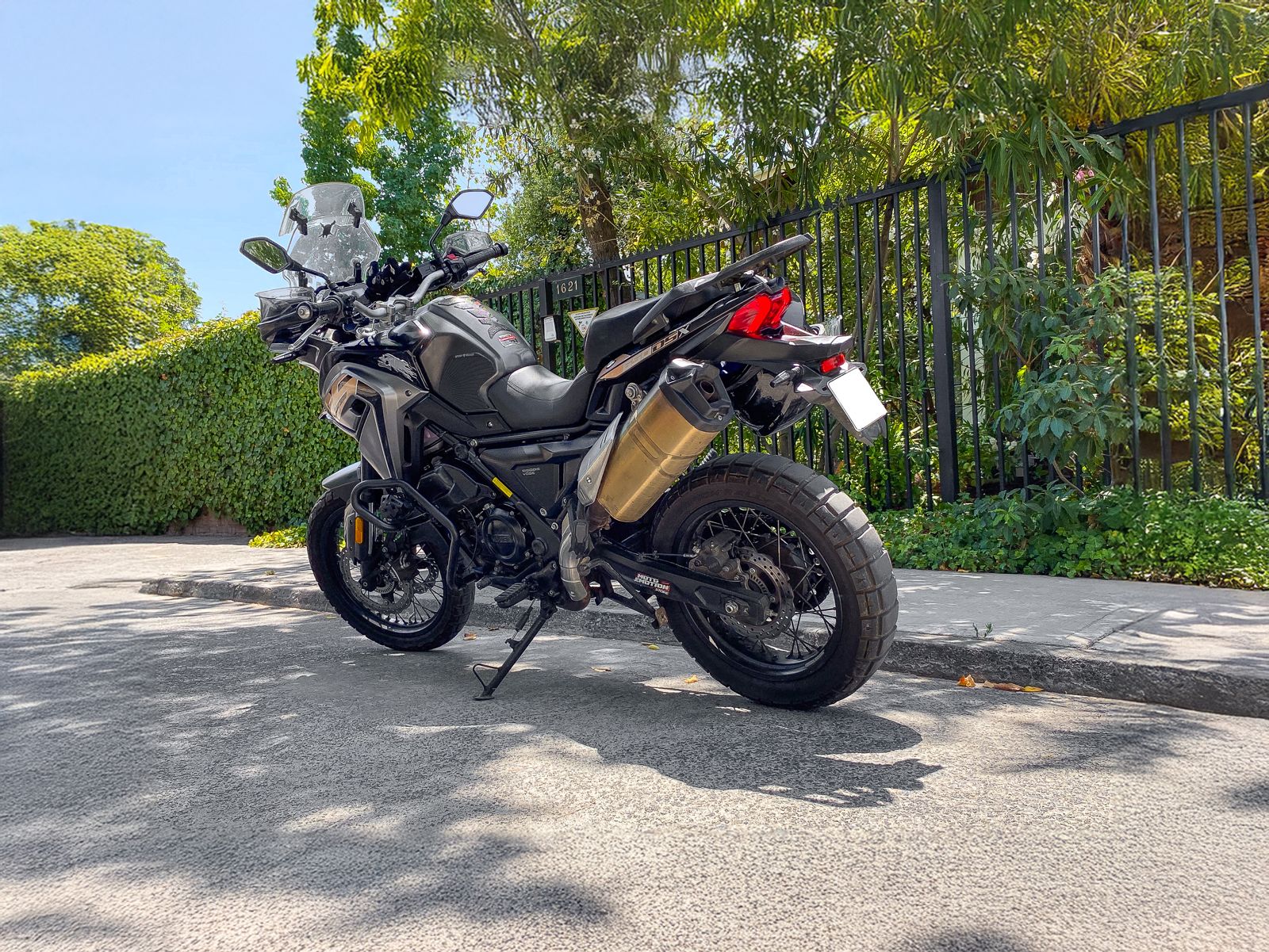Voge 650 Ds — foto 2 de 14