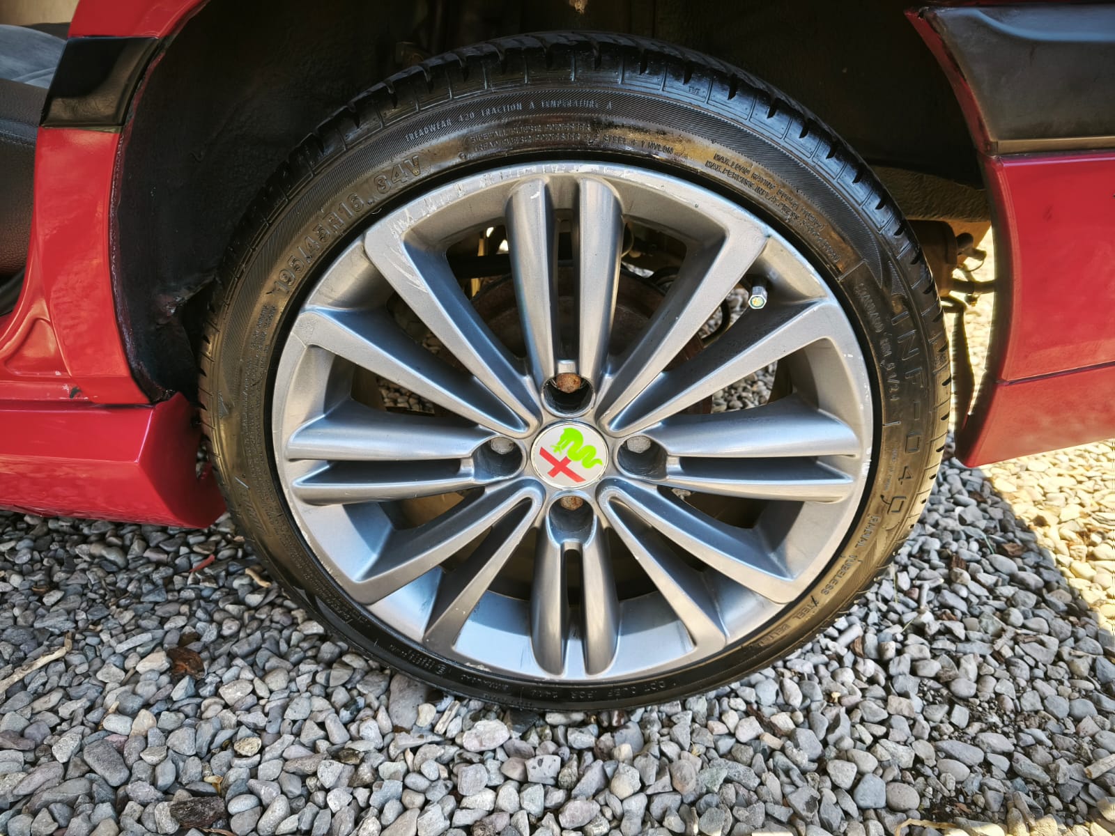 Alfa Romeo Alfa 33 — foto 18 de 19