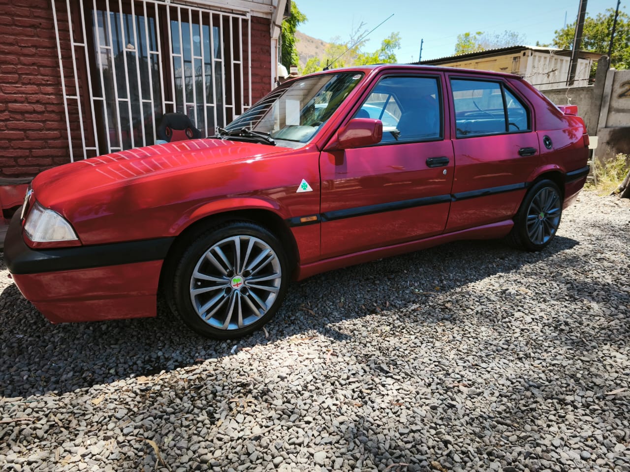 Alfa Romeo Alfa 33 — foto 2 de 19