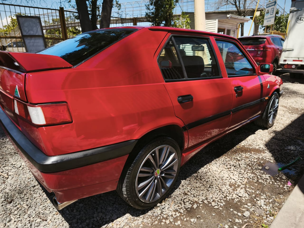 Alfa Romeo Alfa 33 — foto 4 de 19