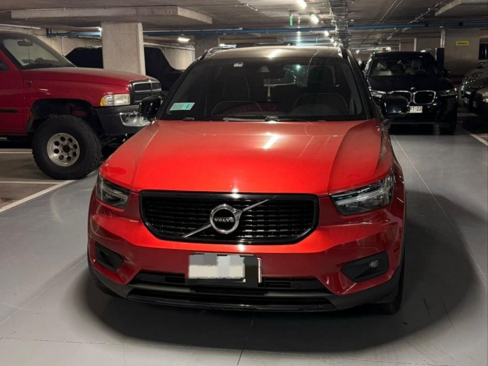 Volvo Xc40 — foto 2 de 3