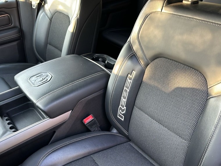RAM 1500 — foto 6 de 12