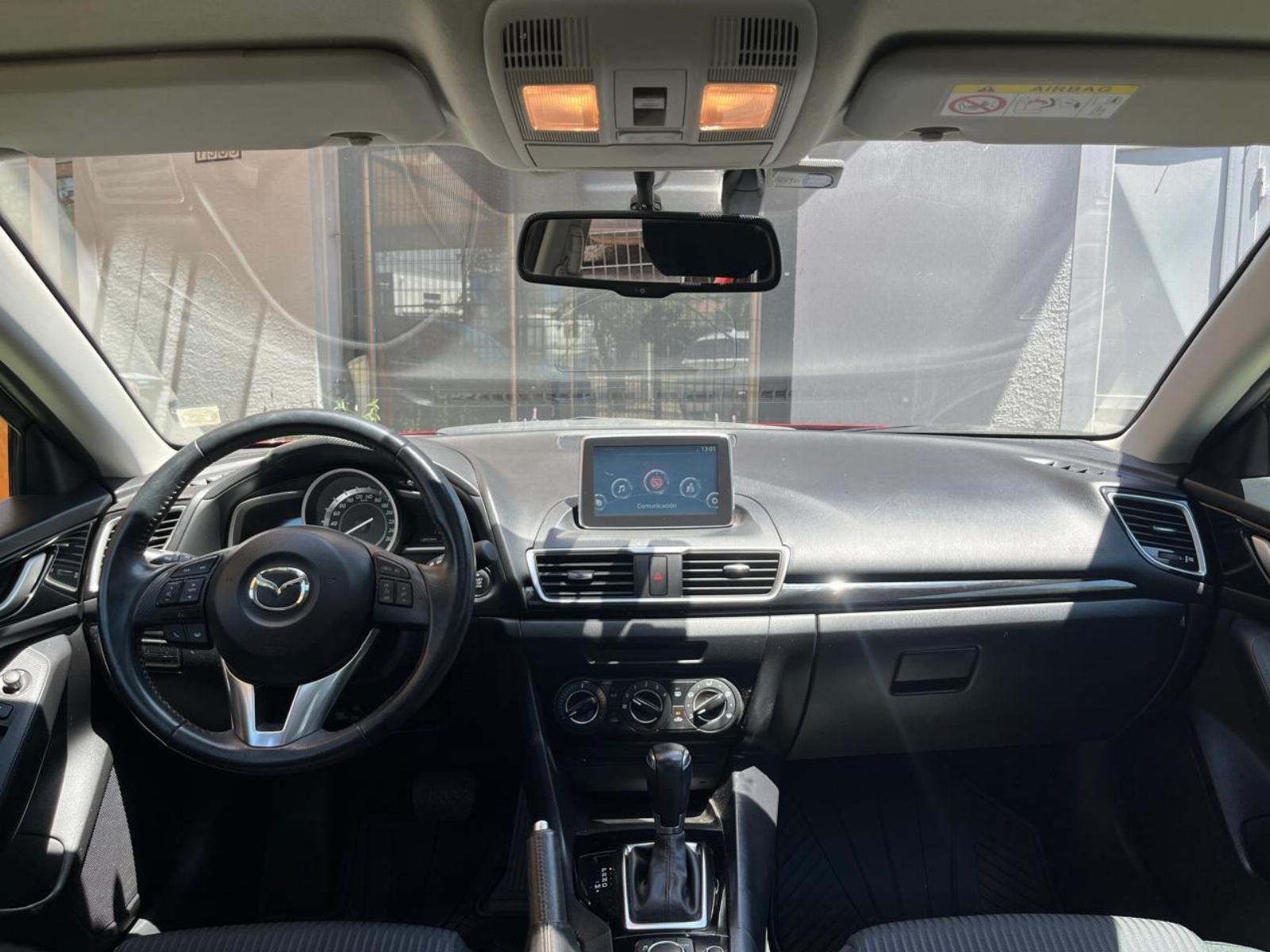 Mazda 3 — foto 6 de 14