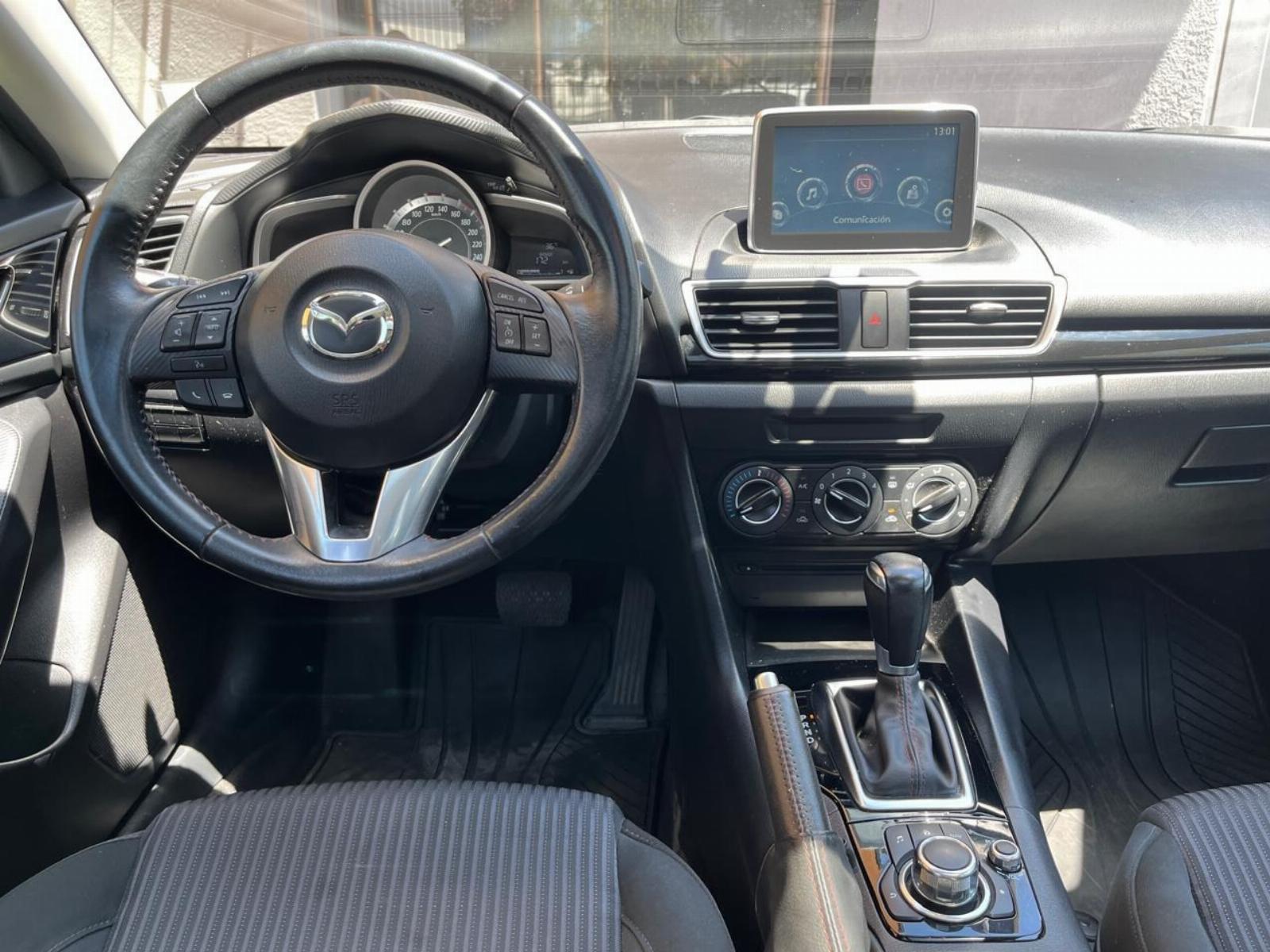 Mazda 3 — foto 5 de 14