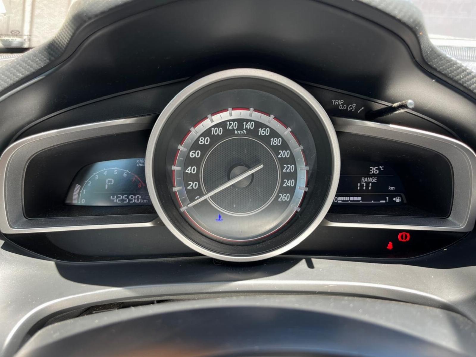 Mazda 3 — foto 4 de 14