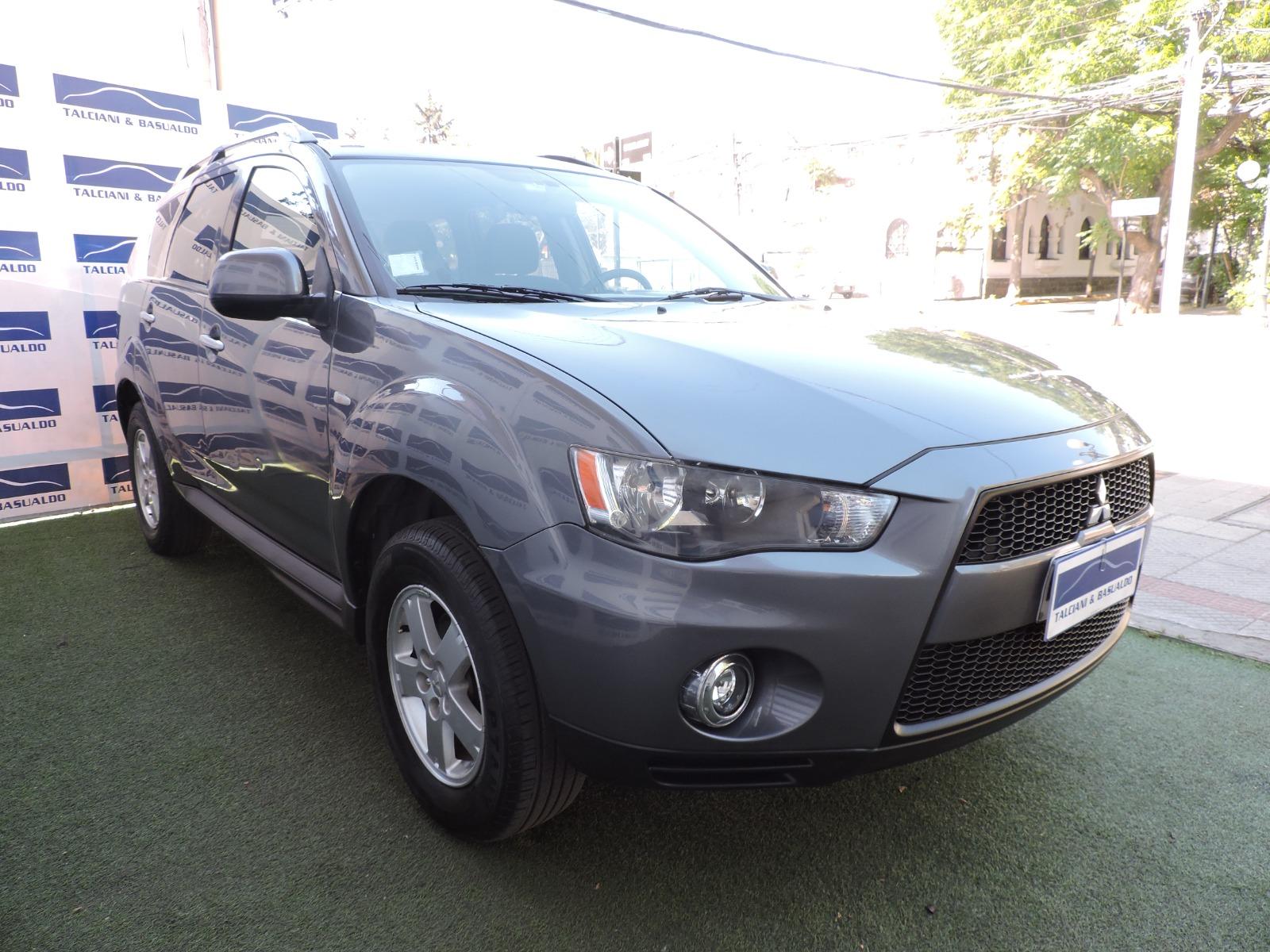 Mitsubishi New Outlander — foto 2 de 15