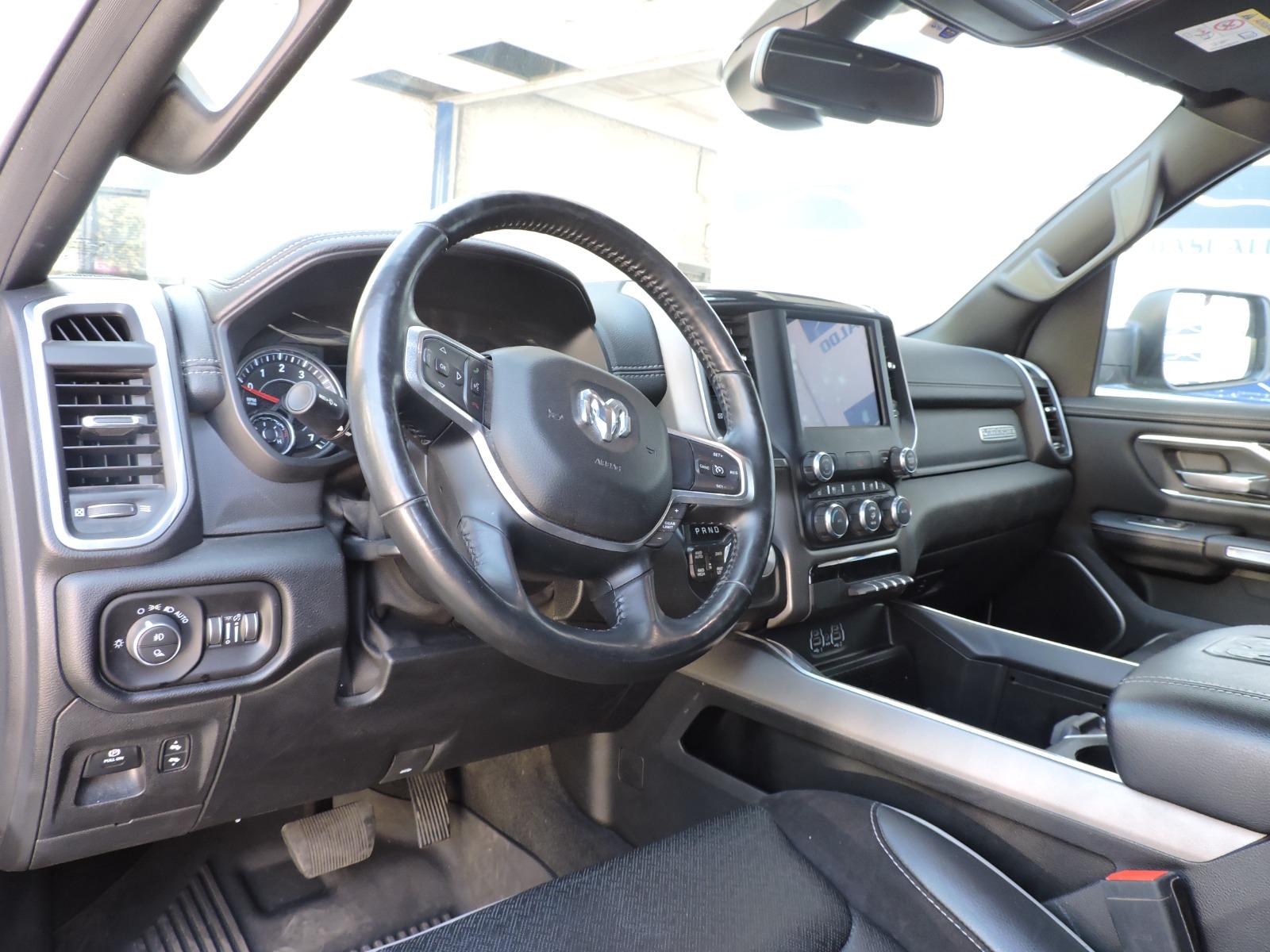 RAM 1500 — foto 16 de 20
