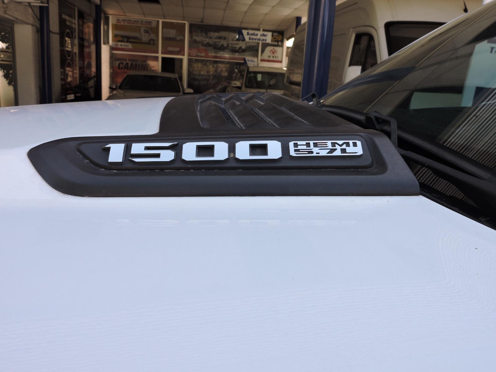 RAM 1500 — foto 2 de 20