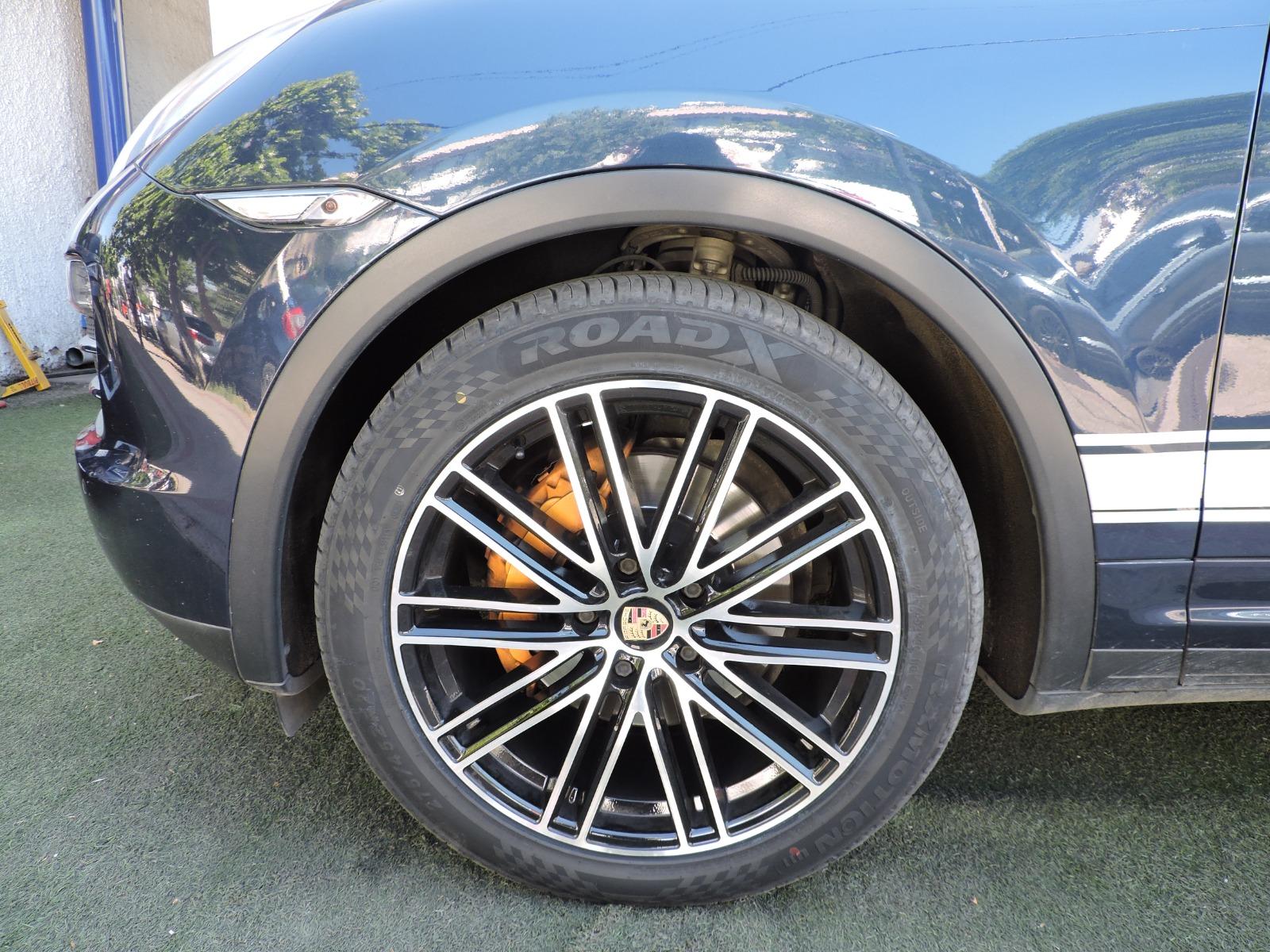 Porsche Cayenne — foto 4 de 20
