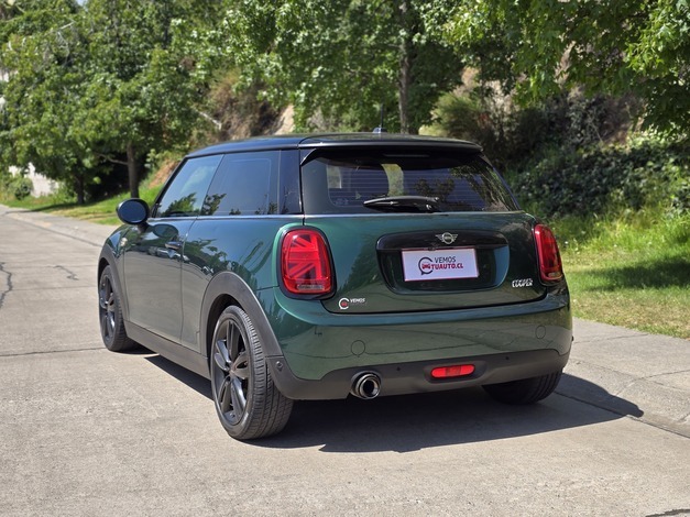 MINI Cooper — foto 15 de 15