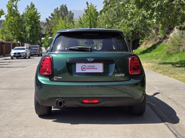 MINI Cooper — foto 14 de 15