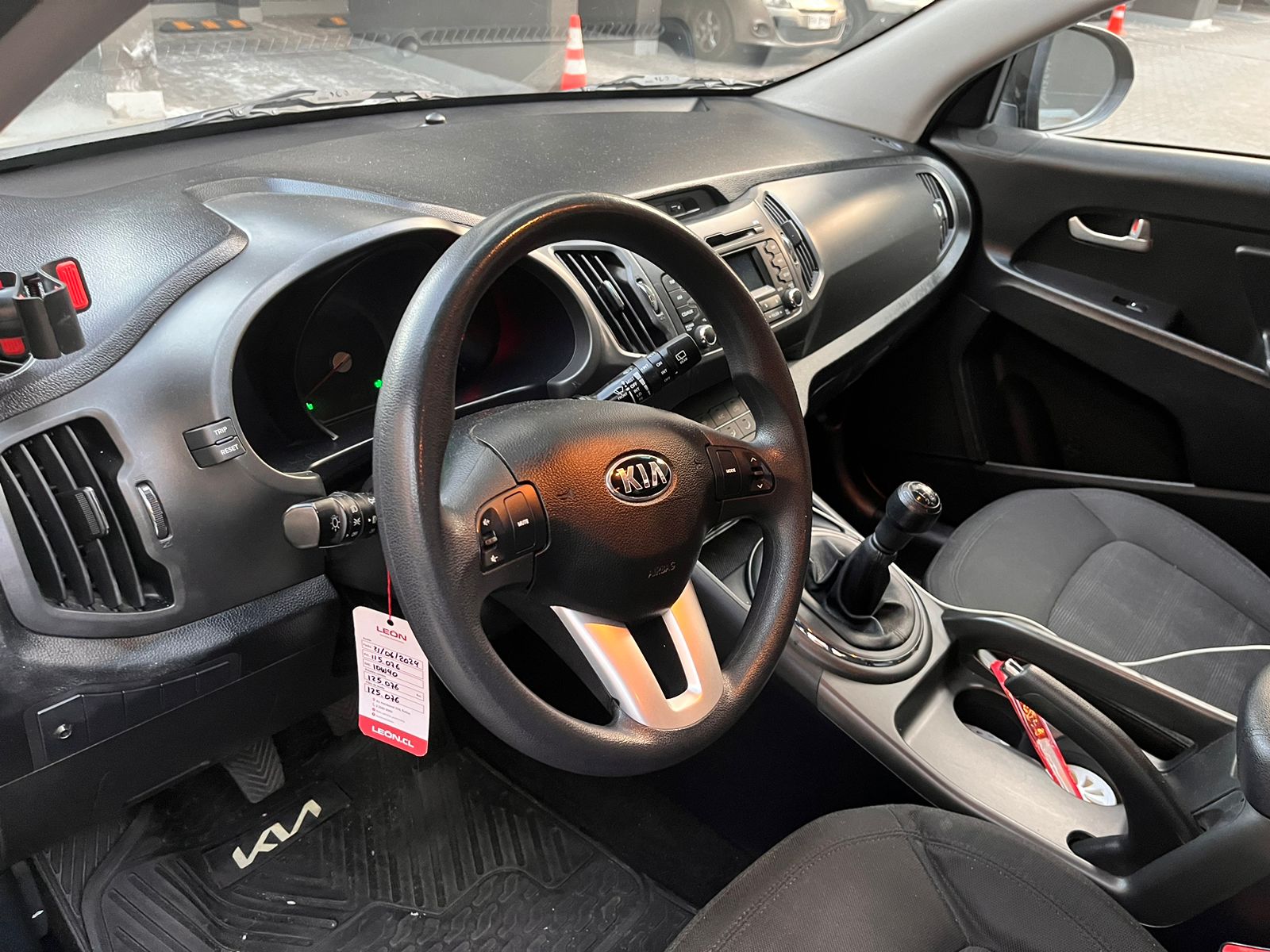 KIA Sportage — foto 11 de 13