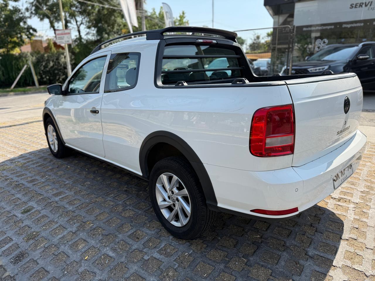 Volkswagen Saveiro — foto 5 de 10