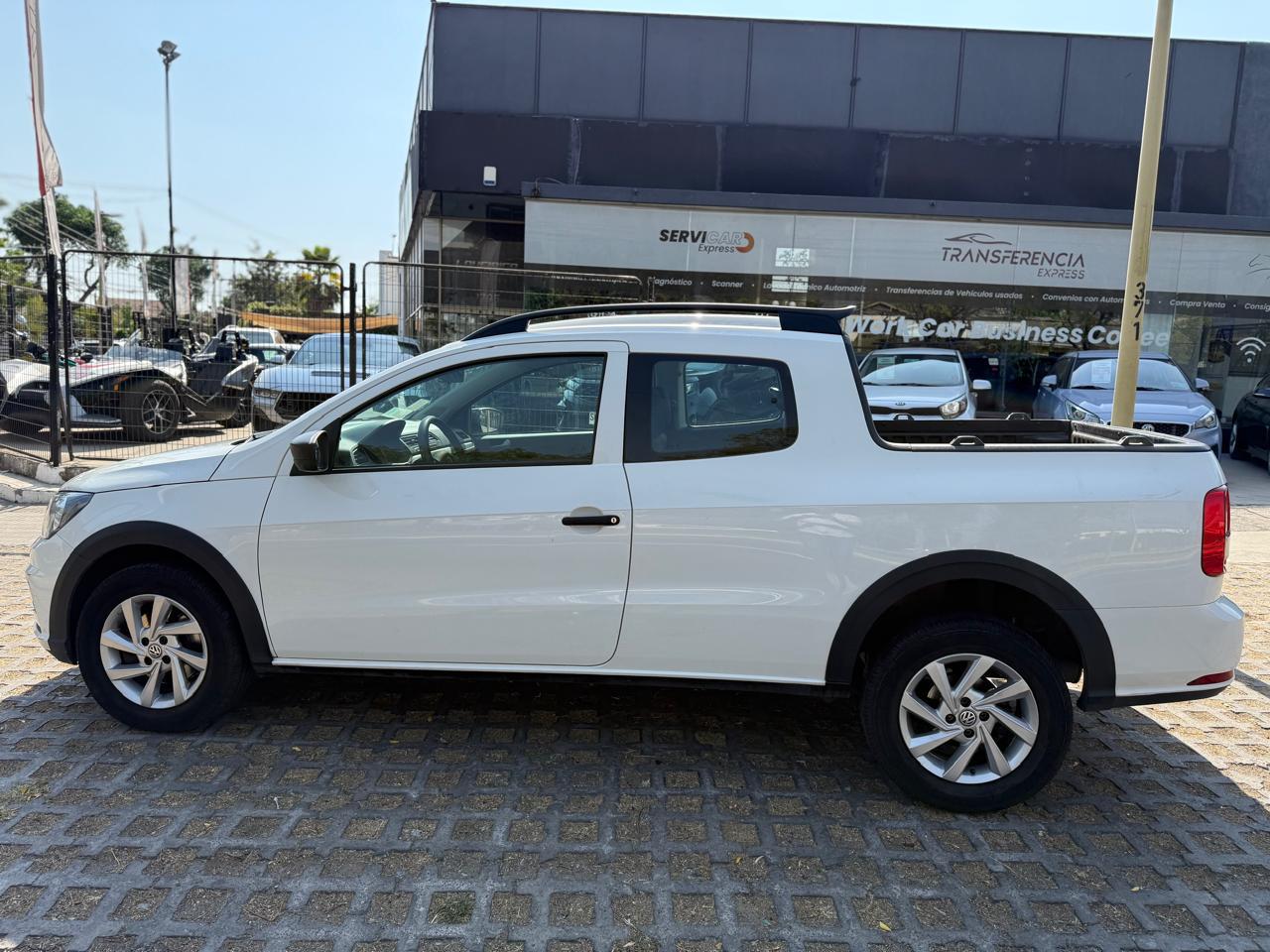 Volkswagen Saveiro — foto 4 de 10