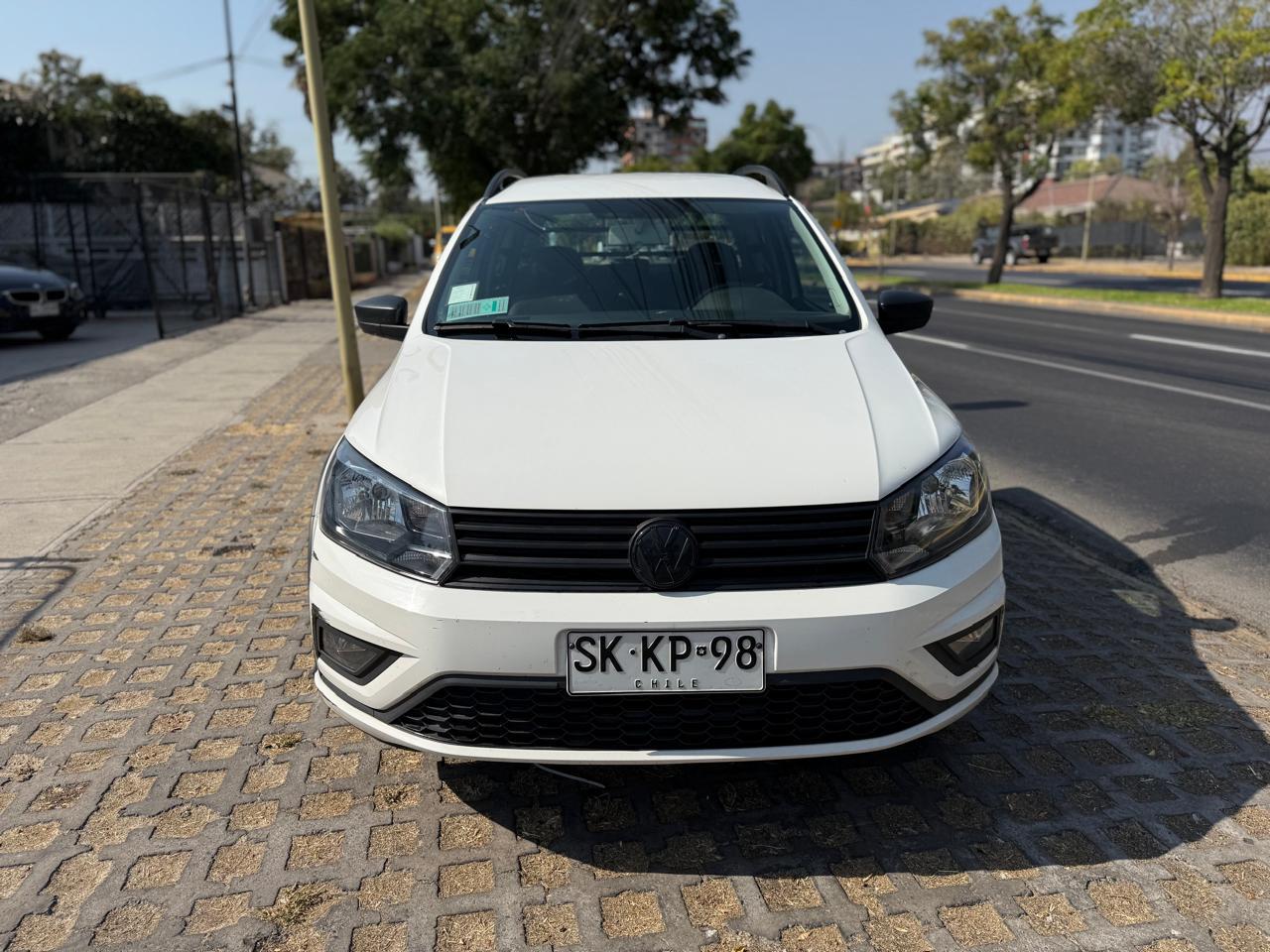 Volkswagen Saveiro — foto 2 de 10