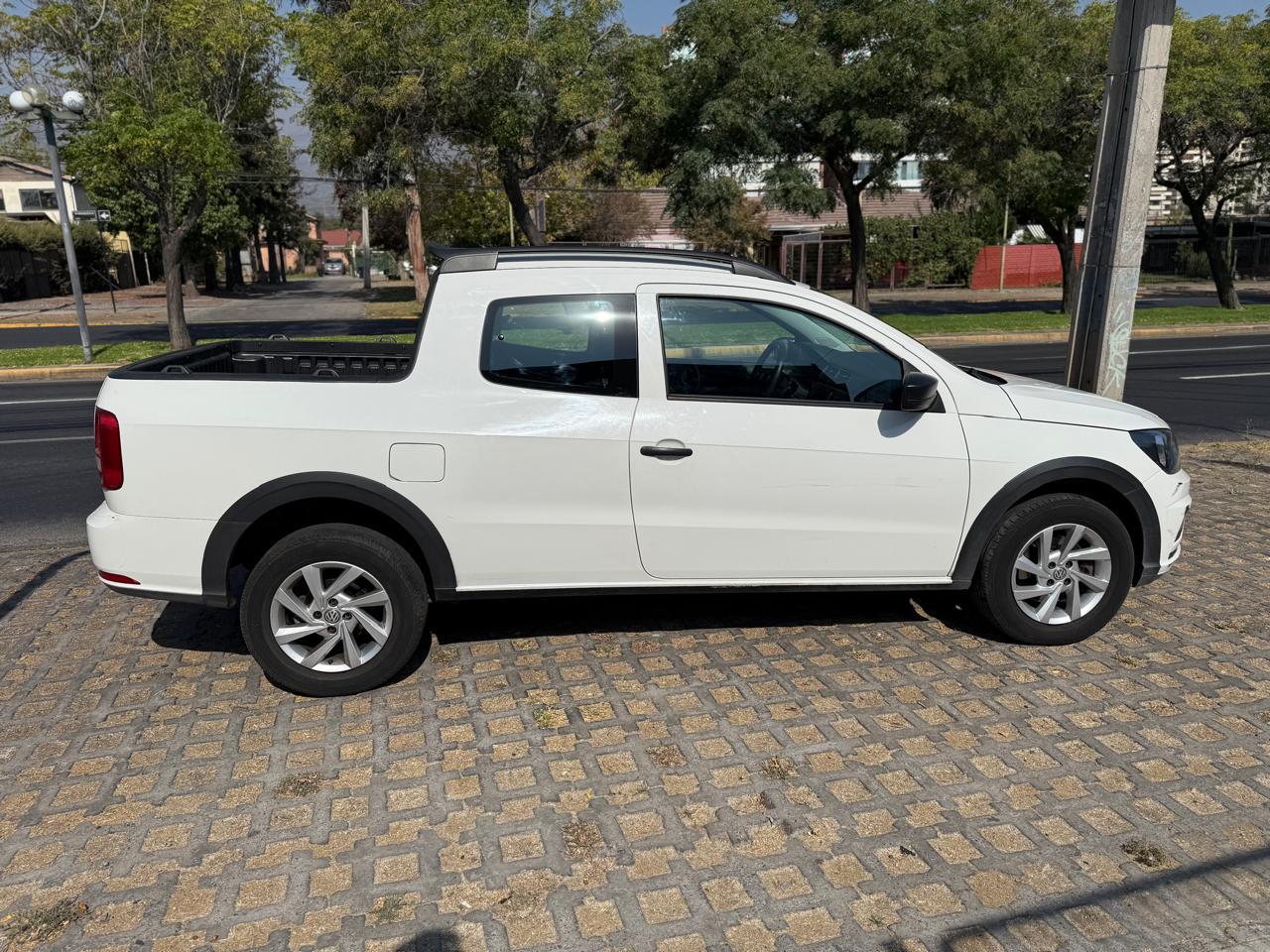 Volkswagen Saveiro — foto 8 de 10