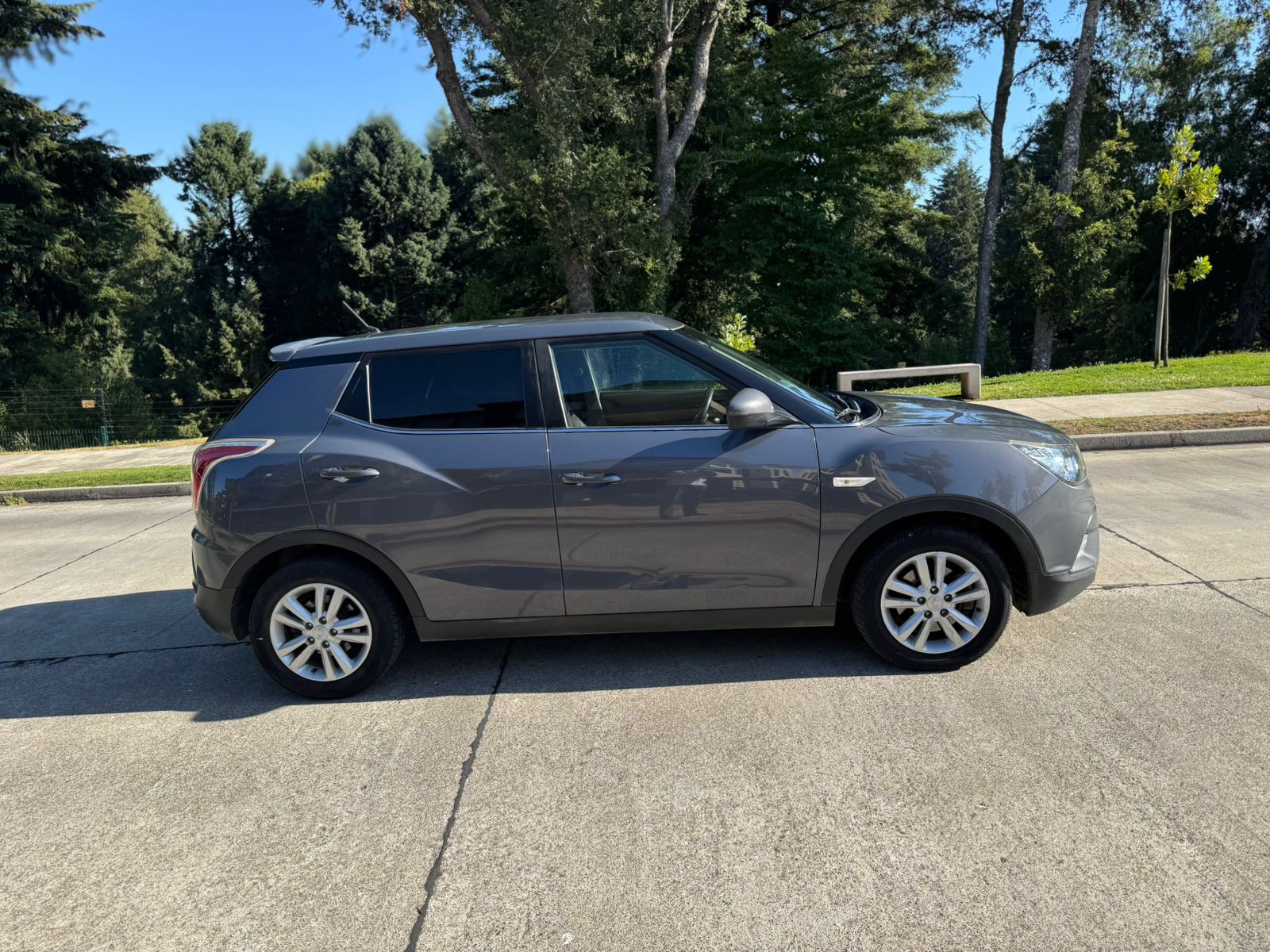 SsangYong Tivoli — foto 4 de 10
