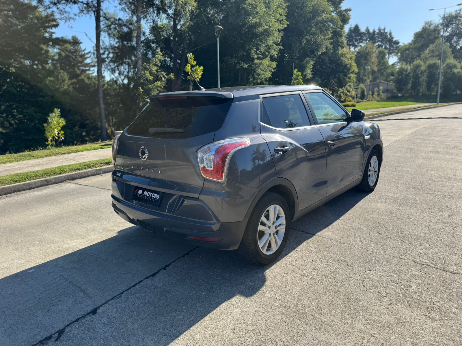 SsangYong Tivoli — foto 8 de 10