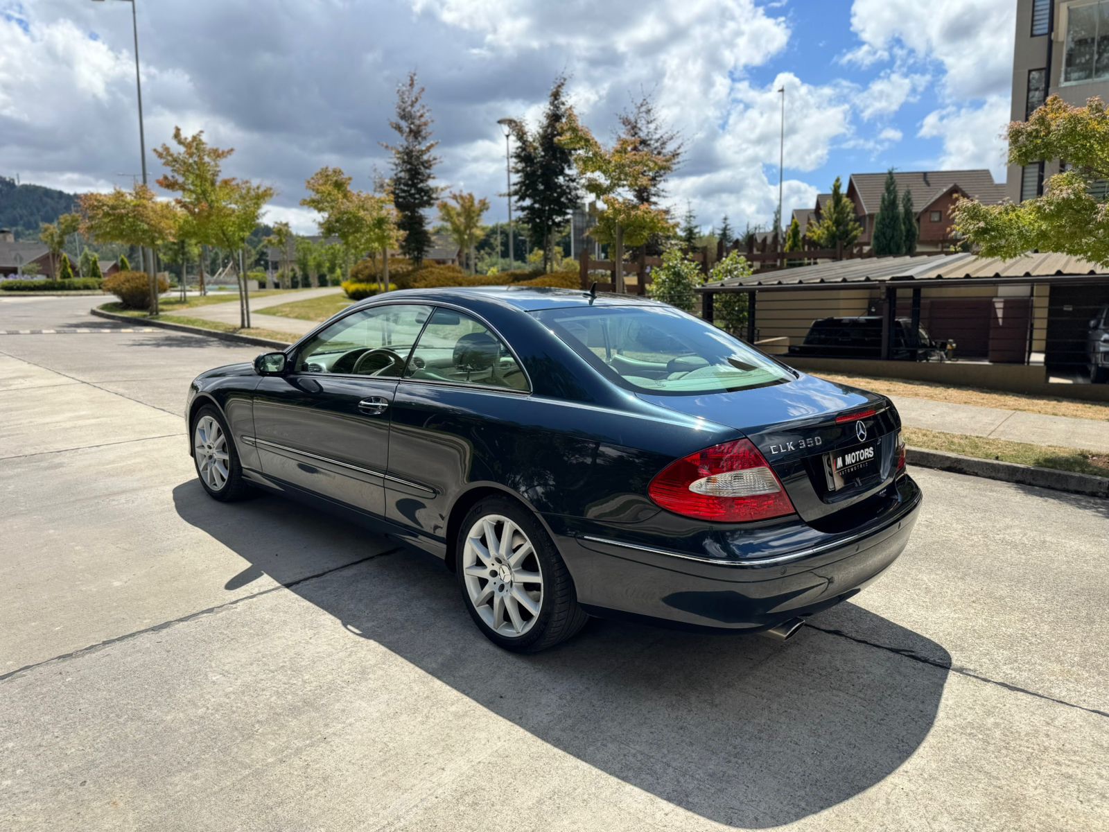 Mercedes-Benz Clk350 — foto 6 de 10
