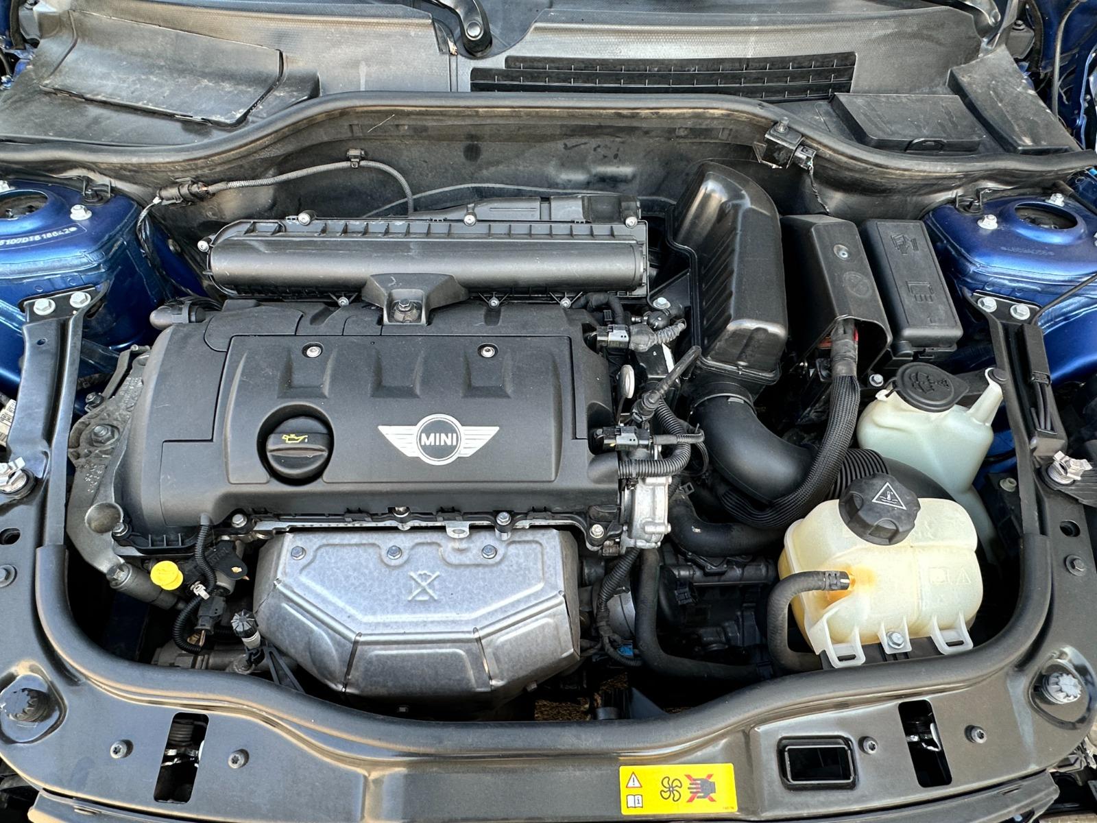 MINI Cooper — foto 10 de 15