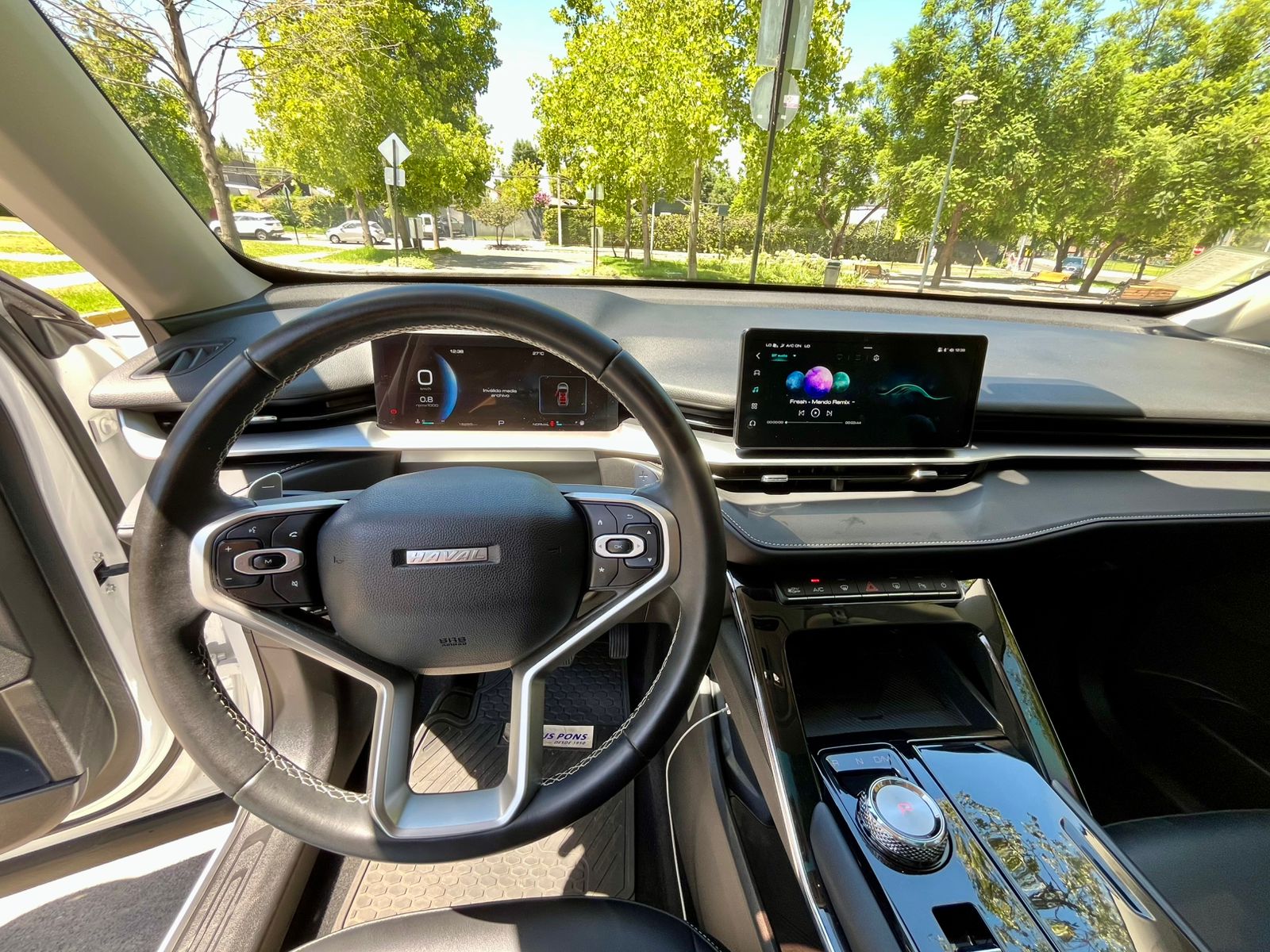 Haval H6 — foto 8 de 12