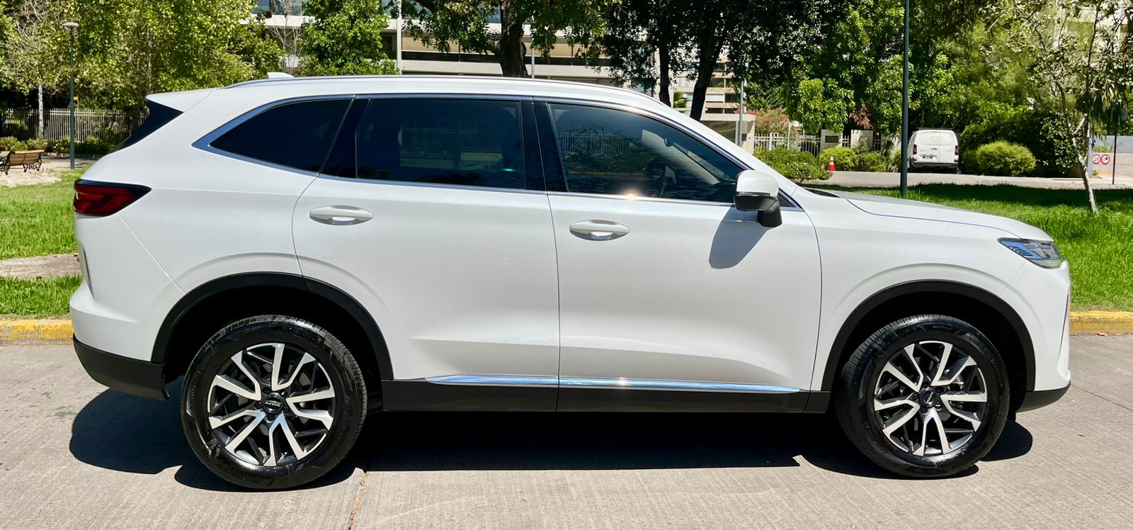 Haval H6 — foto 10 de 12