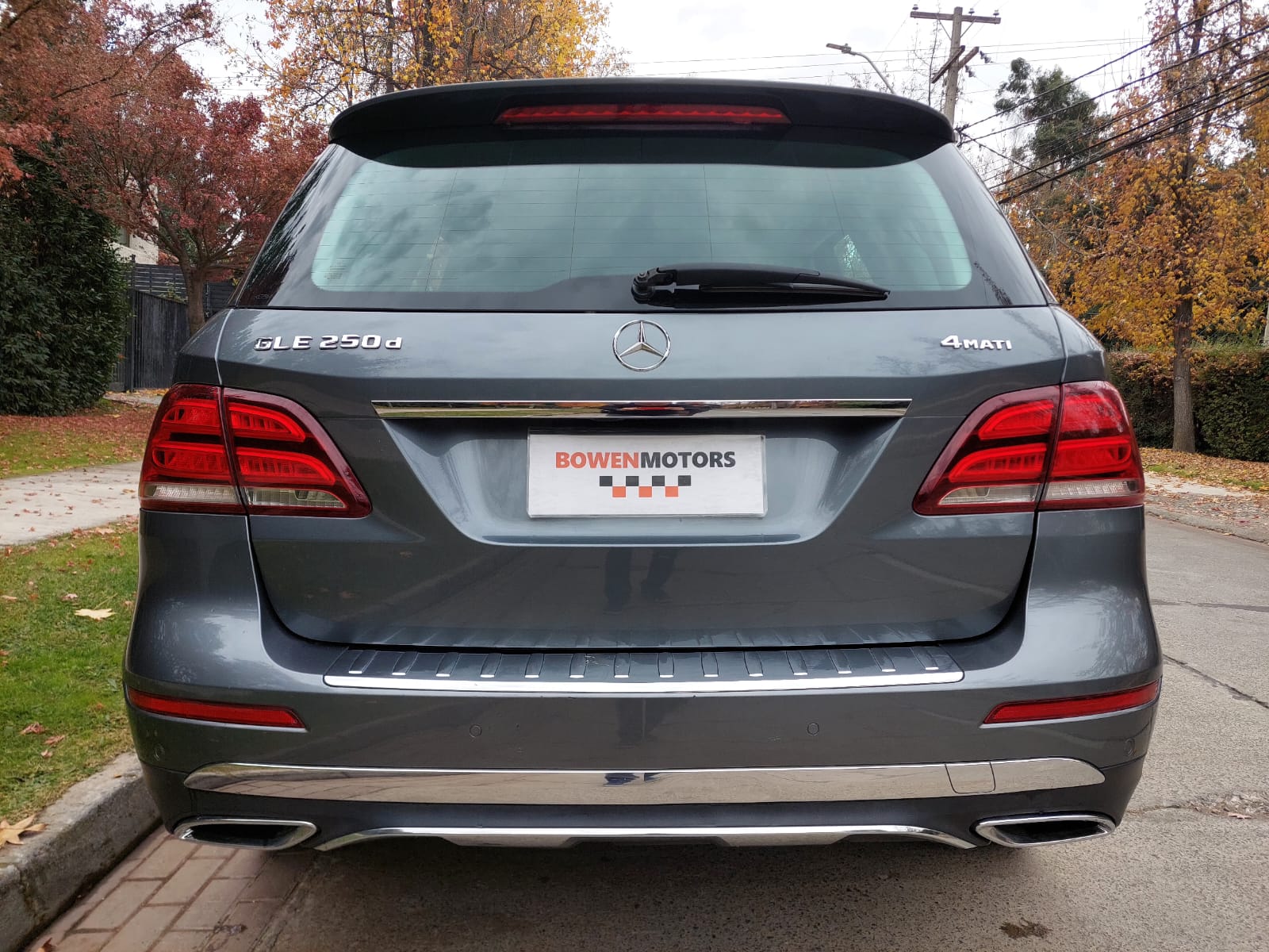 Mercedes-Benz Gle250 — foto 12 de 15