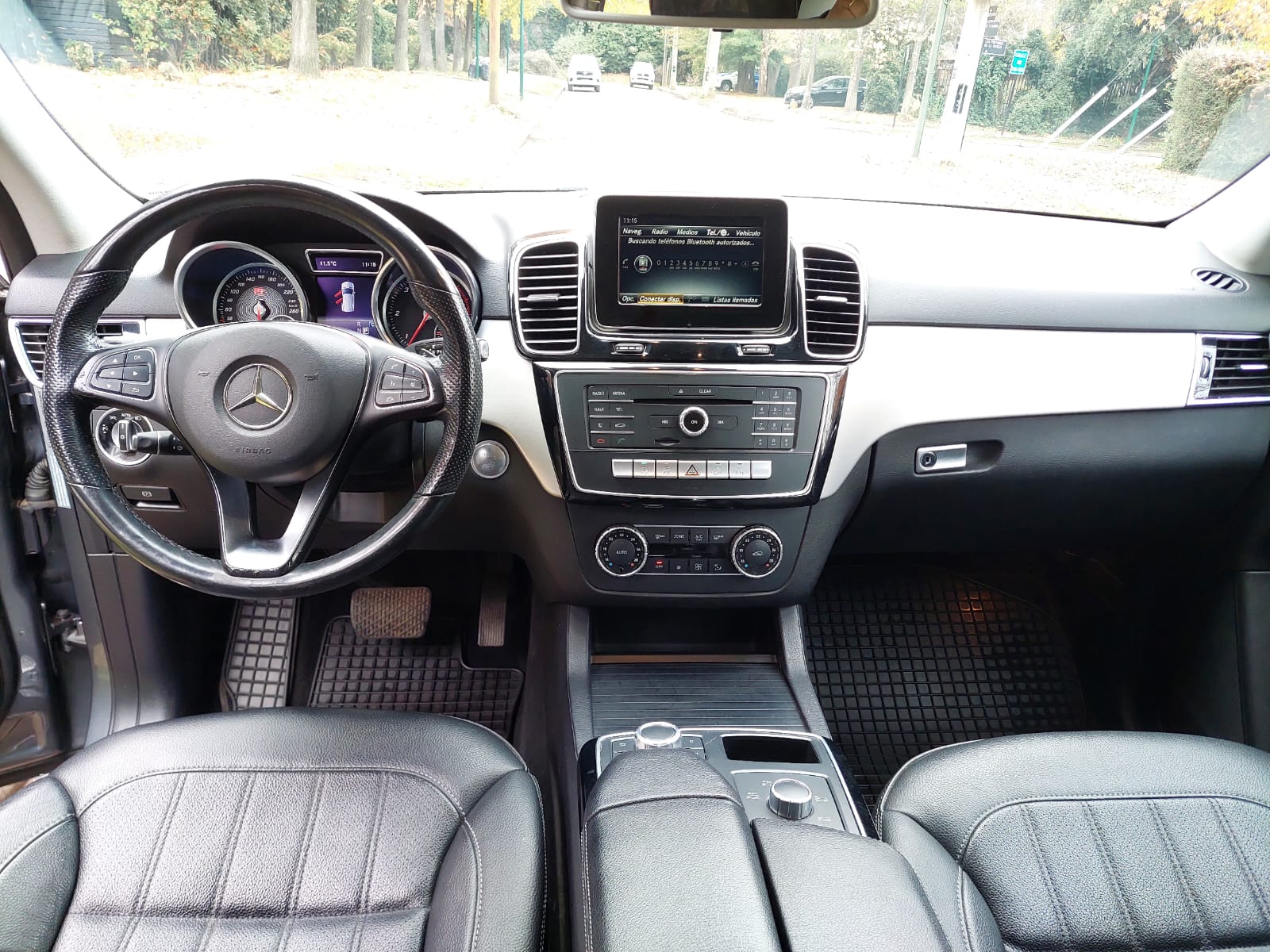 Mercedes-Benz Gle250 — foto 9 de 15