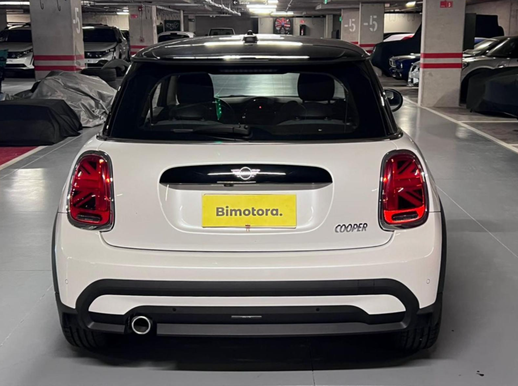 MINI Cooper — foto 5 de 17