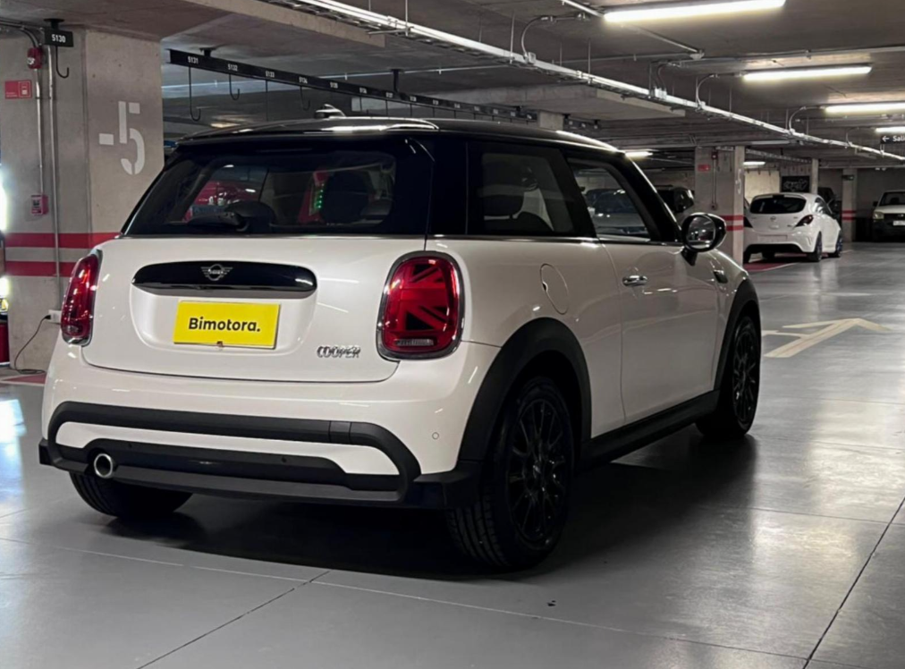 MINI Cooper — foto 6 de 17