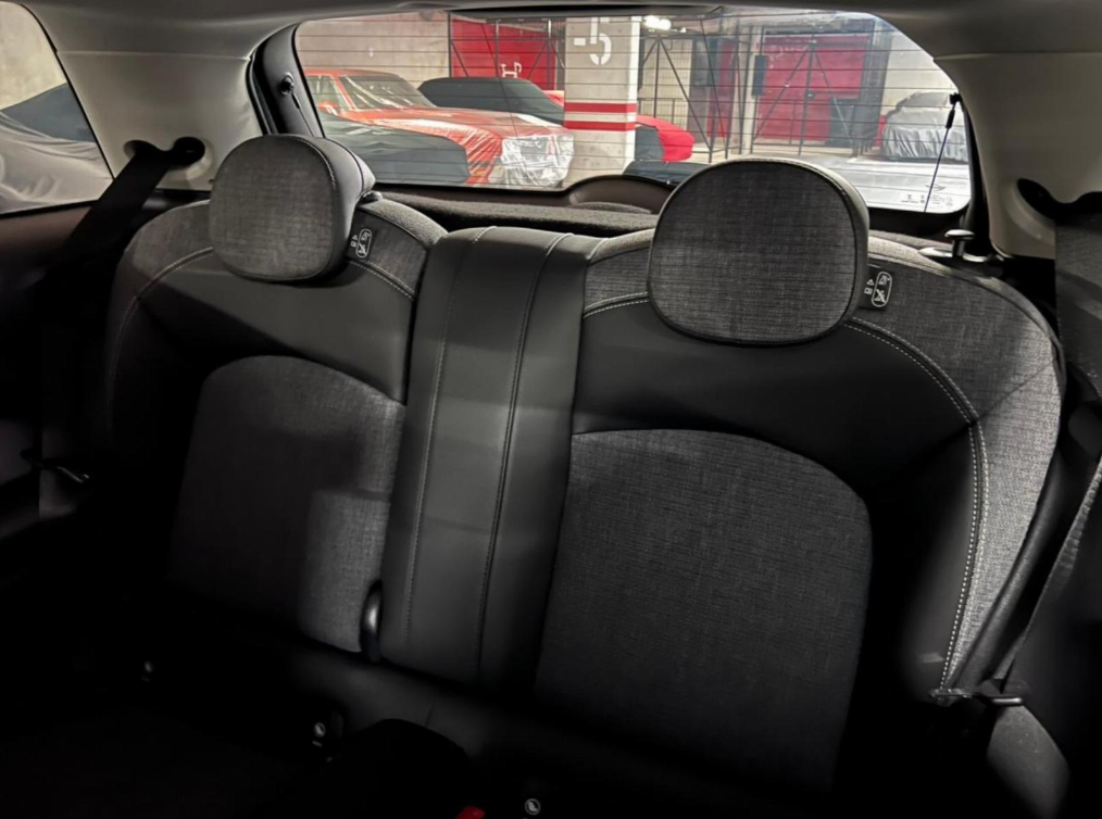 MINI Cooper — foto 17 de 17