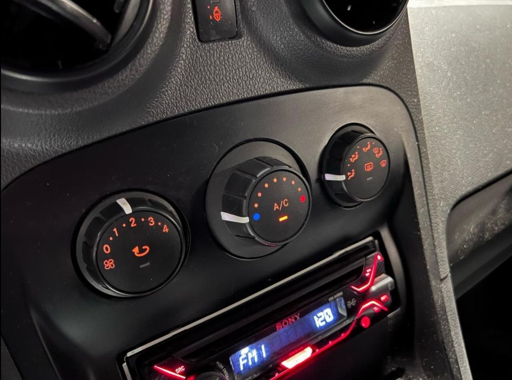 Mercedes-Benz Citan 109 Cdi — foto 12 de 16