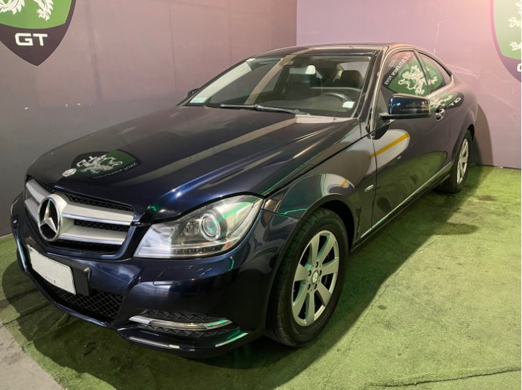 Mercedes-Benz C180