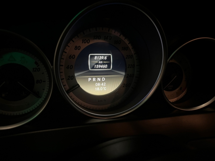 Mercedes-Benz C180 — foto 5 de 6