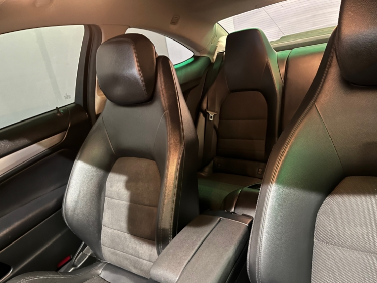 Mercedes-Benz C180 — foto 6 de 6