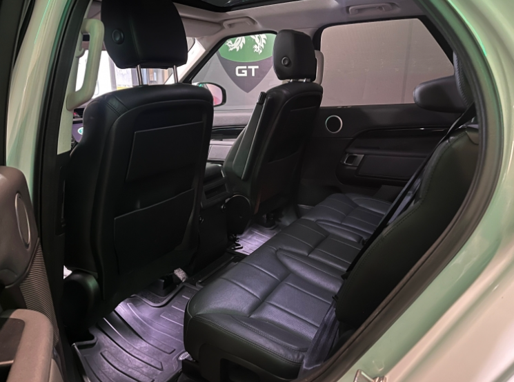 Land Rover Discovery — foto 4 de 9