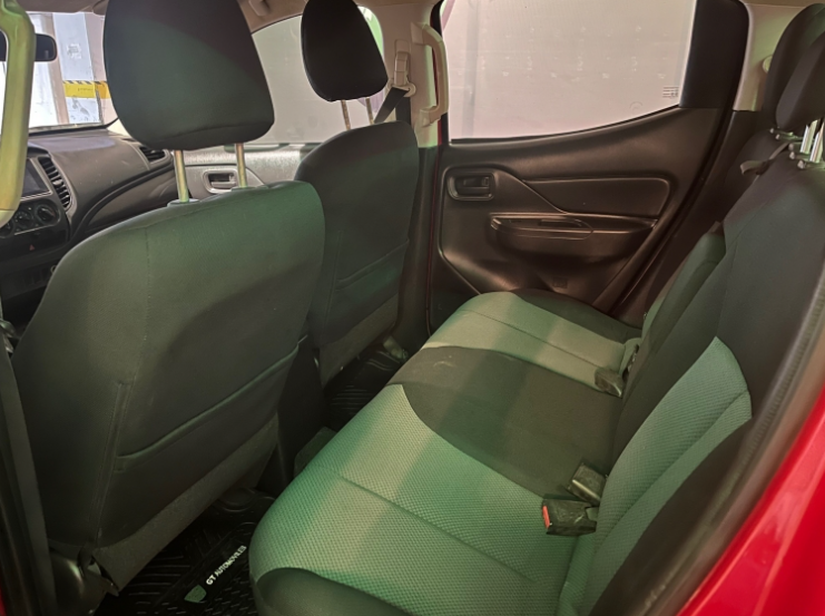 Mitsubishi L200 — foto 6 de 10