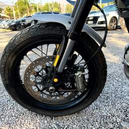 Ducati Scrambler Classic — foto 7 de 10