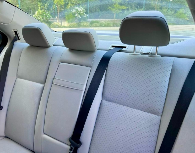 Mercedes-Benz C180 — foto 13 de 13