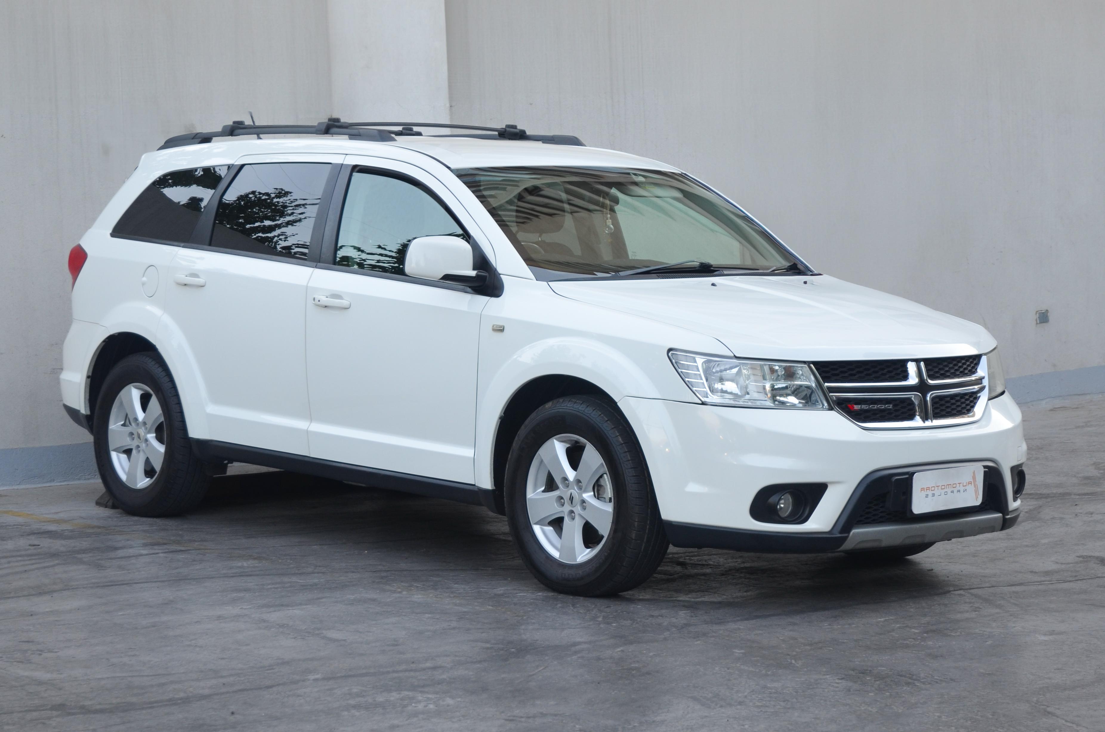 Dodge Journey — foto 5 de 9