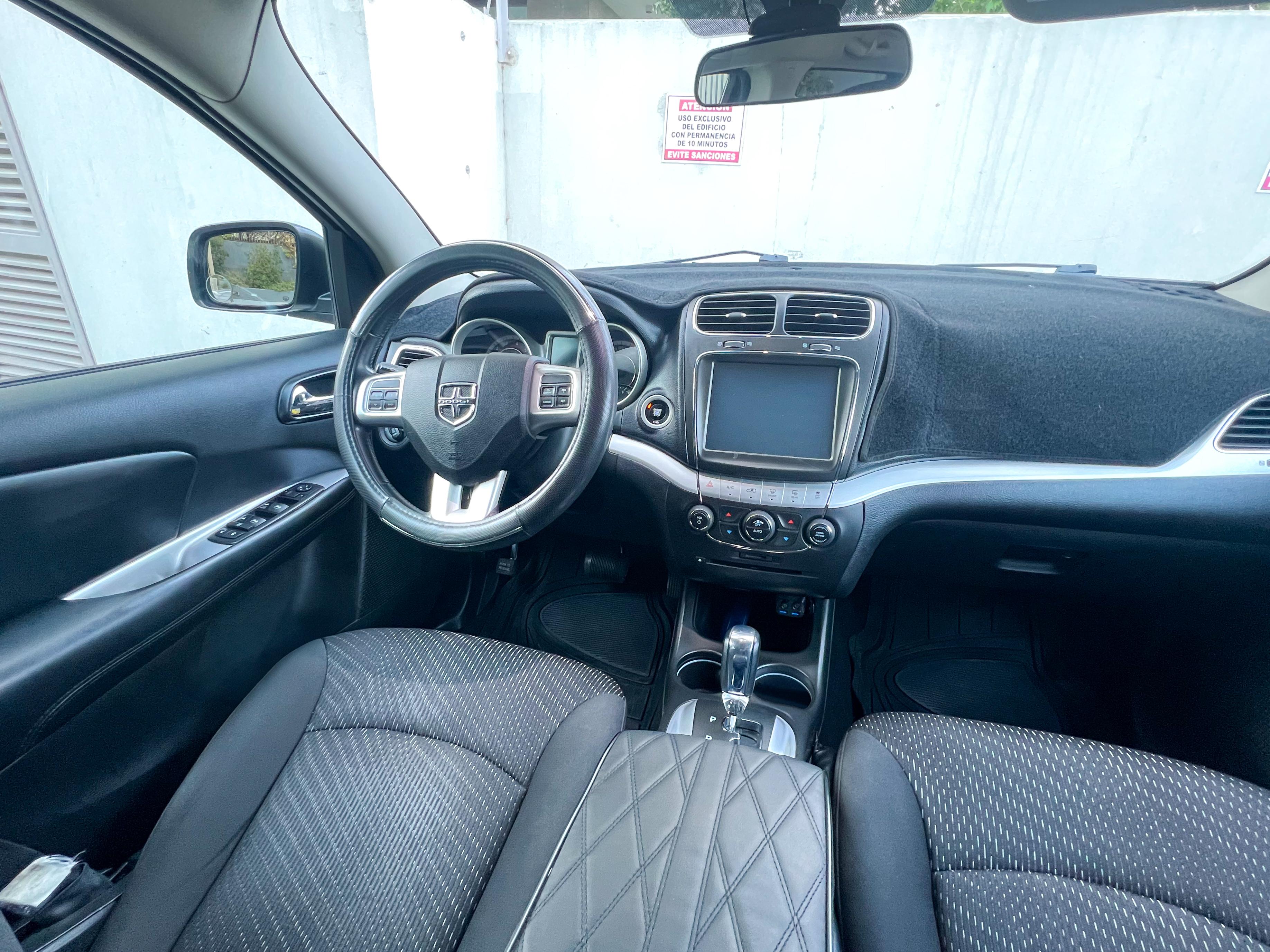 Dodge Journey — foto 2 de 9