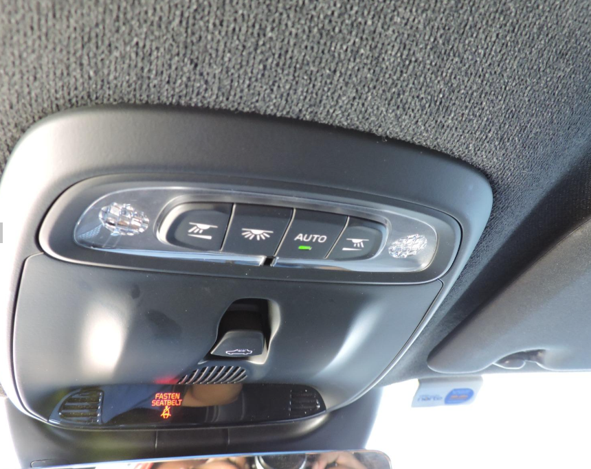 Volvo Xc40 — foto 10 de 14
